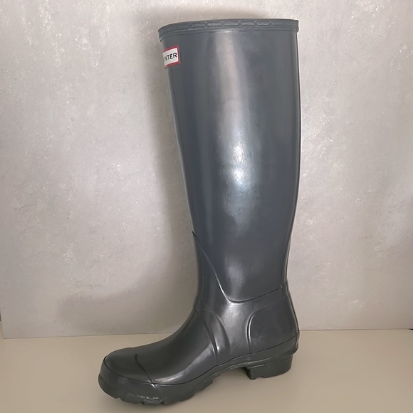Hunter Tall Rain-boots in Gray Gloss Size 5 - Picture 9 of 9